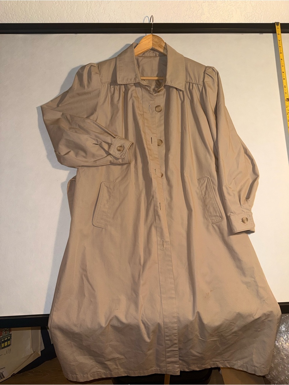 Charles Klein tan polyester, cotton & nylon trench coat in a 2P
